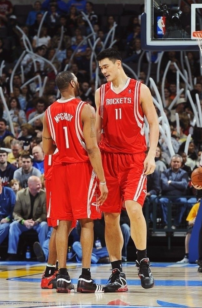 TK谈心中最佳阵容：梅罗入选、魔笛、齐达内、大罗、小罗在列（TK评心中最佳阵容：梅罗上榜，魔笛、齐达内、大罗、小罗悉数入围）