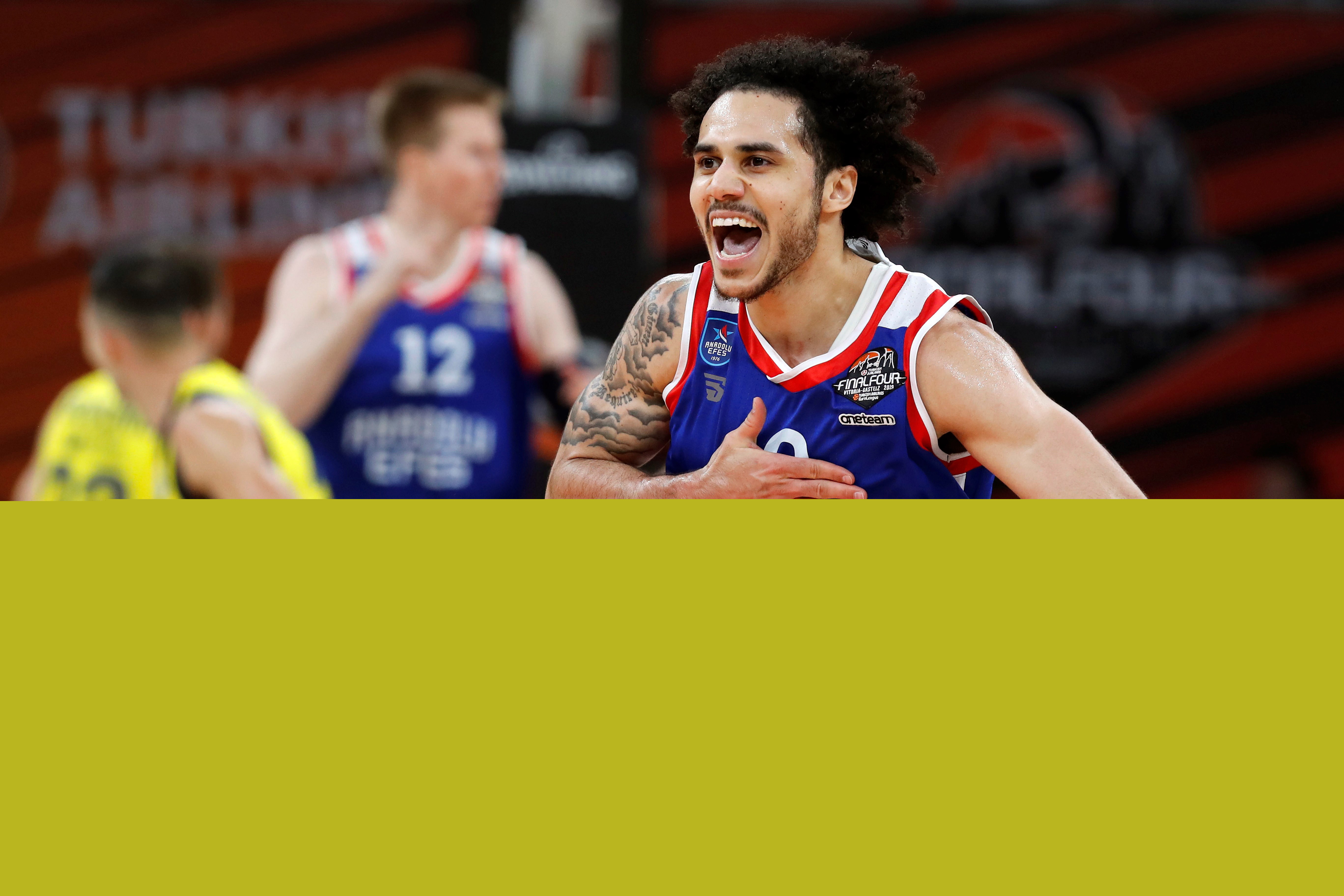 欧冠比赛战术分析：尤文图斯防守策略,（欧冠战术解读：尤文图斯的防守体系）