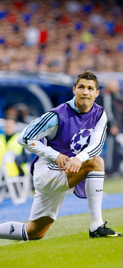 C罗：我现在踢英超也能进这么多球；在西班牙进球比沙特容易（C罗自信：现在踢英超也能进同样多的球；在西班牙进球比在沙特更容易）