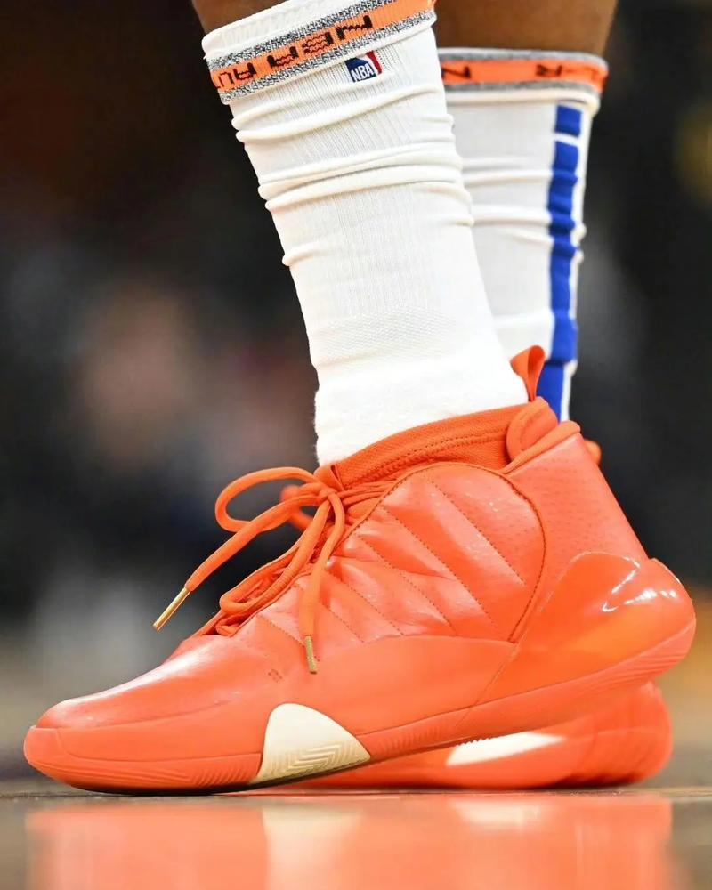 火爆，辽超总决赛大连队vs本溪队共有55678名观众观战（辽超总决赛大连战本溪，55678名球迷现场观赛）