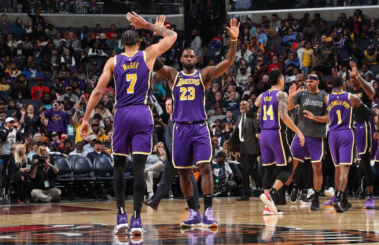 贾府球员努里心脏骤停后留下后遗症，家人：他现在能表达情绪（阿贾克斯球员努里心脏骤停后遗症犹存，家属称其已能表达情绪）