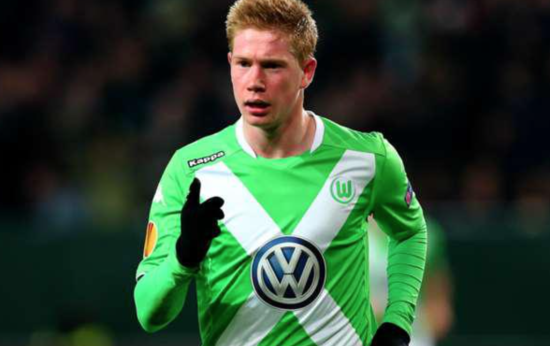 高尔夫球场维护有多烧钱？（维护一座高尔夫球场要花多少钱？）